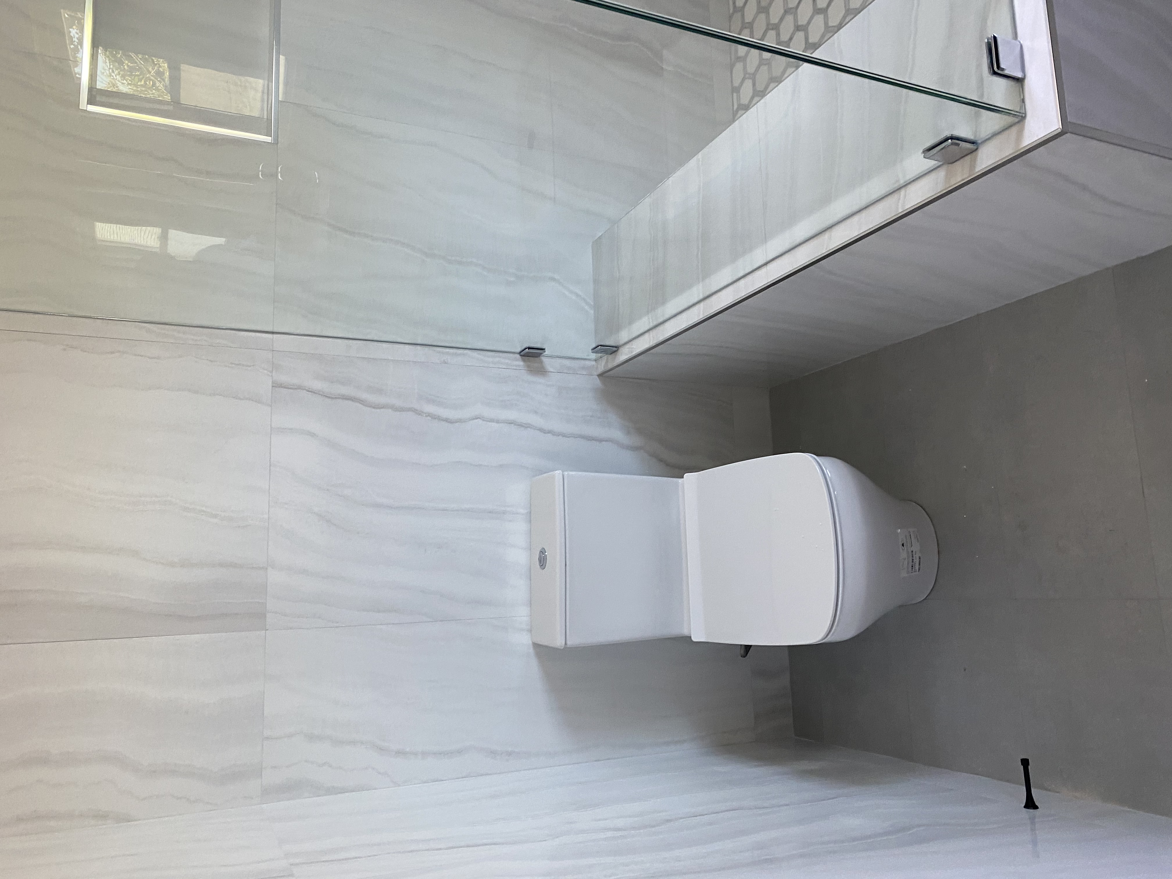 Dual sink installation